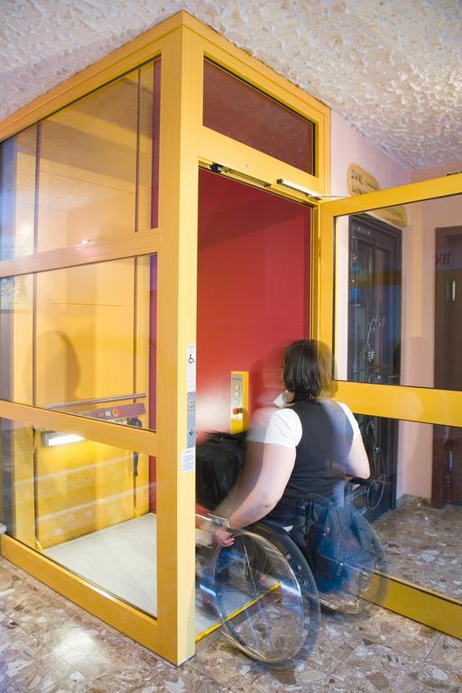 Hotel Aloisia, Hotel Garni Mariapfarr Bagian luar foto
